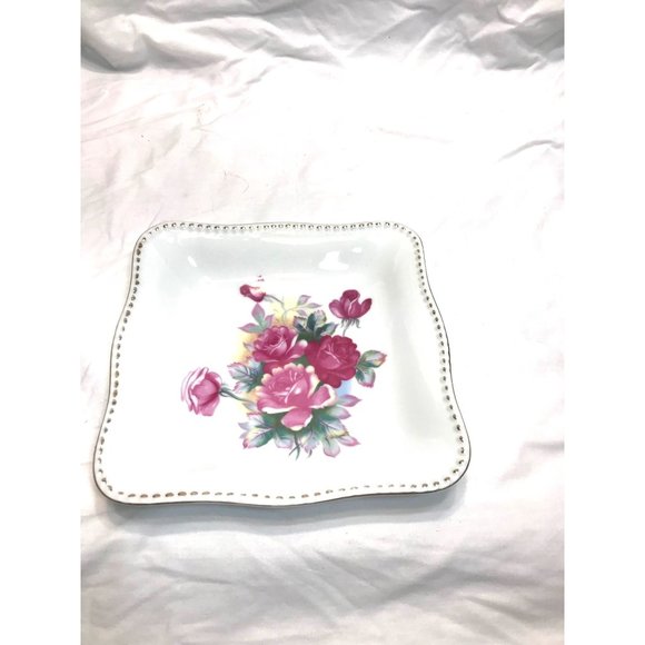 Vintage 8.5” square bowl, pink roses floral design, golden gilt trim, made in Ja - Picture 3 of 7